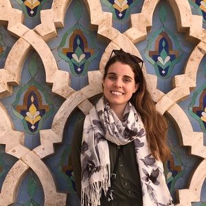 Meet your Posher, Christine